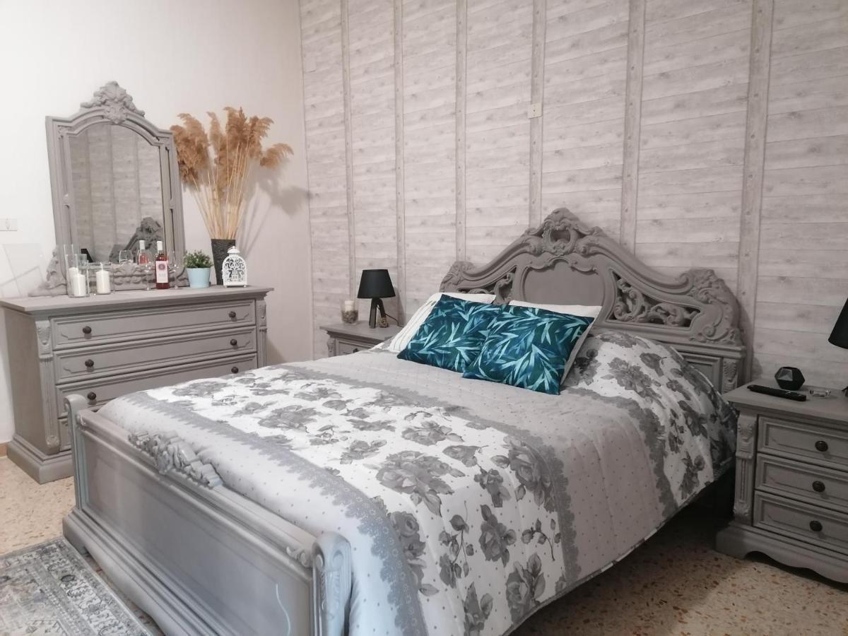 مبيت وإفطار Musellaro Casa Rosa Abruzzo المظهر الخارجي الصورة