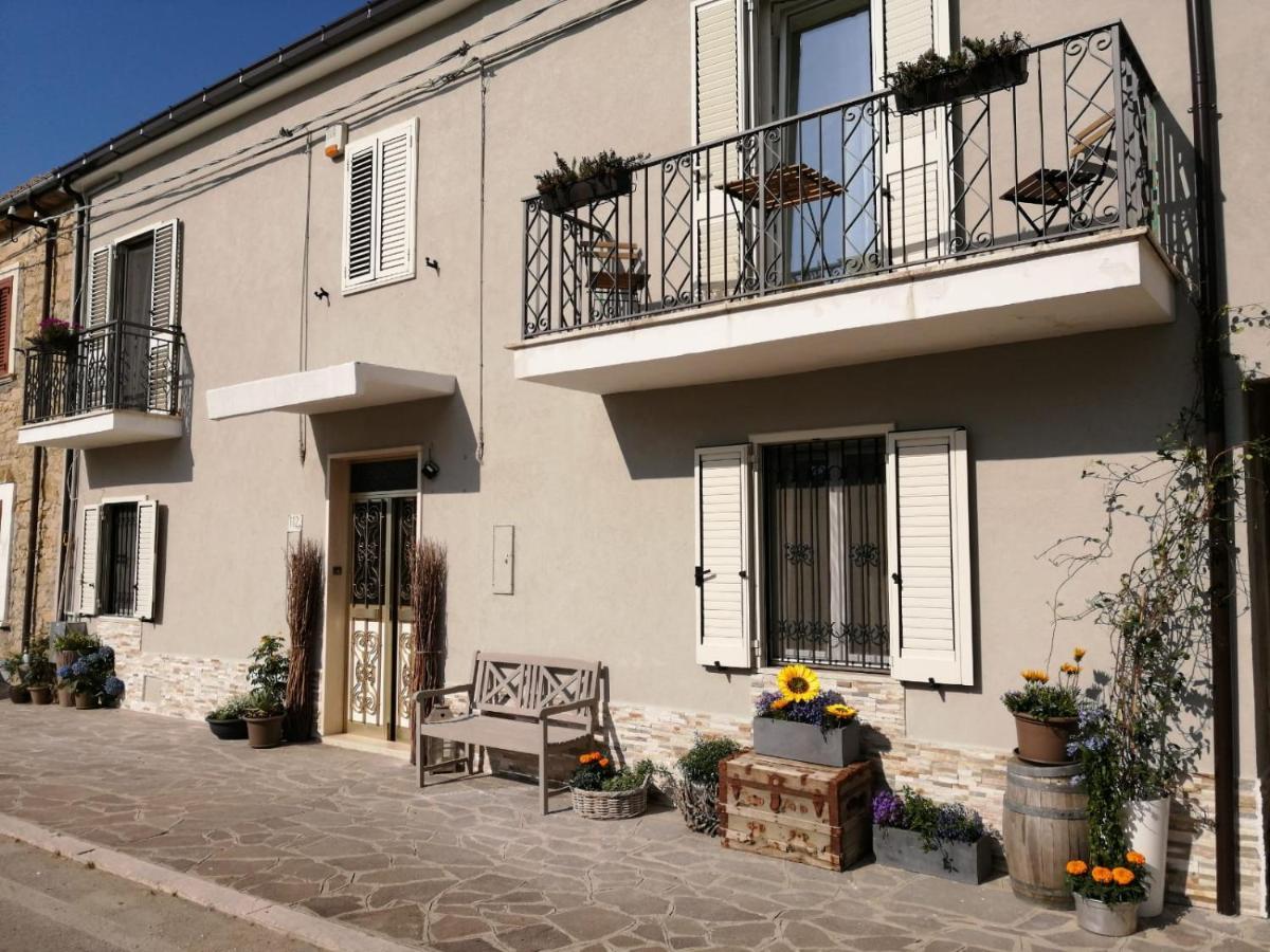 مبيت وإفطار Musellaro Casa Rosa Abruzzo المظهر الخارجي الصورة