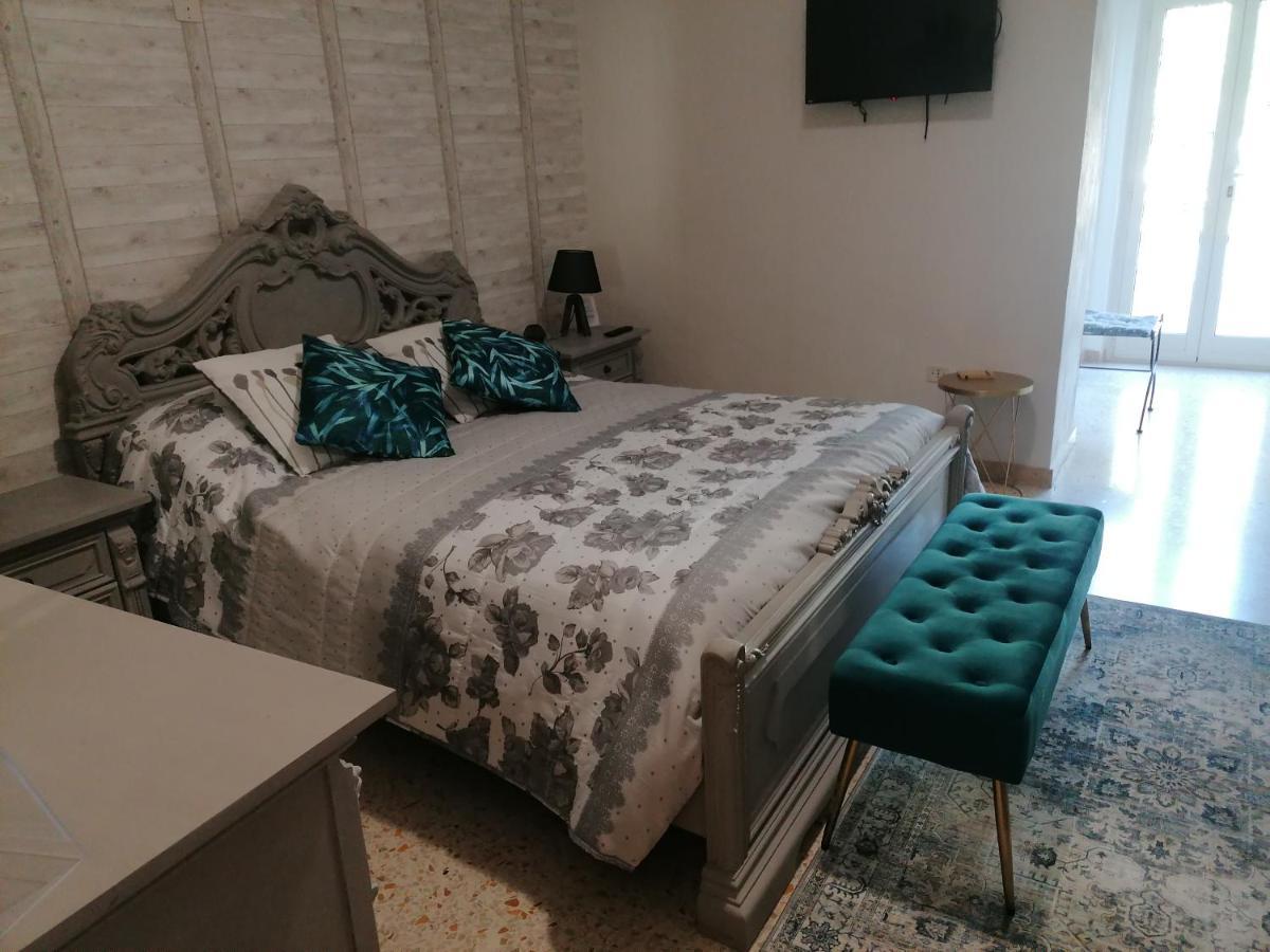 مبيت وإفطار Musellaro Casa Rosa Abruzzo المظهر الخارجي الصورة