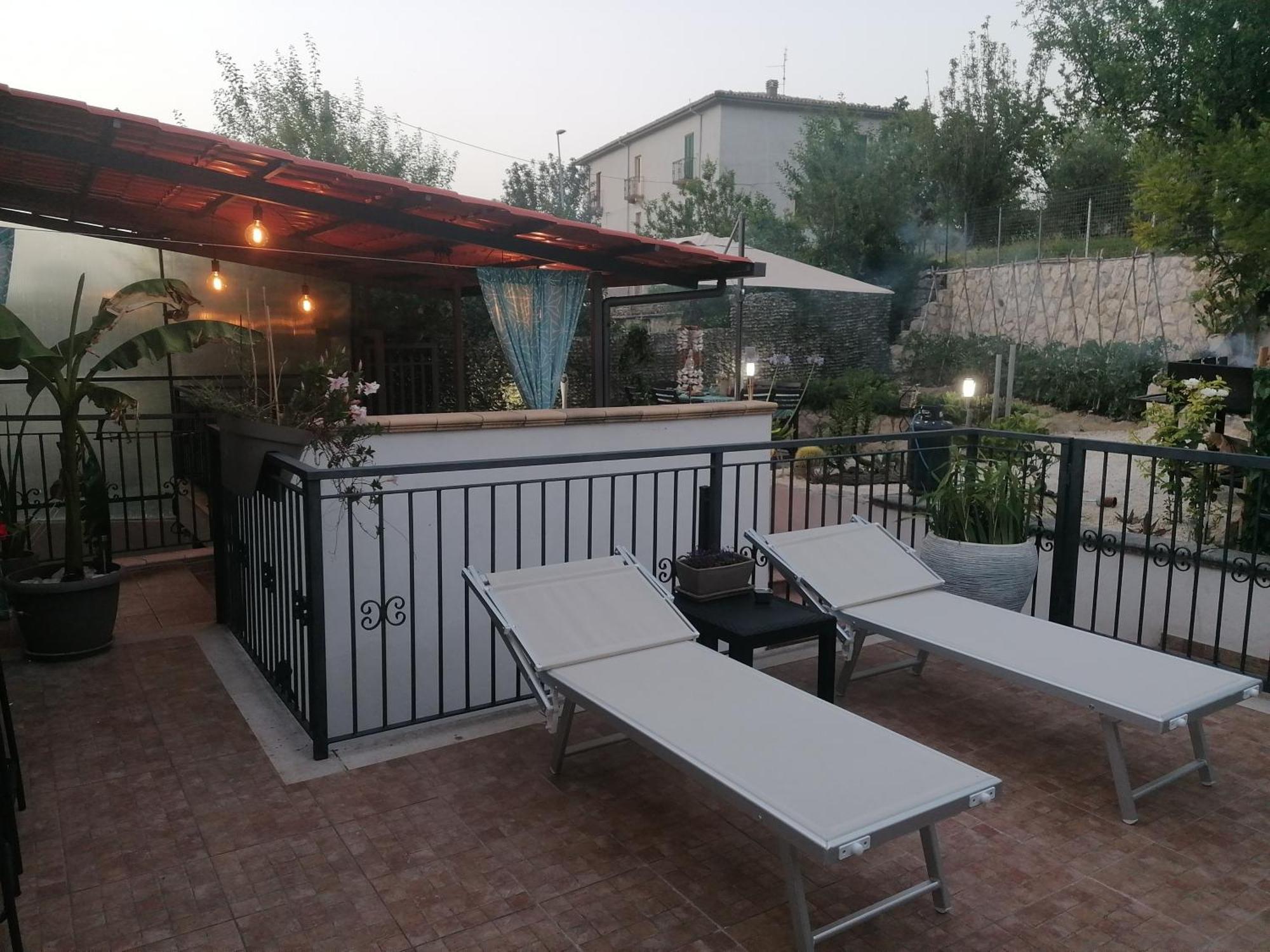 مبيت وإفطار Musellaro Casa Rosa Abruzzo المظهر الخارجي الصورة
