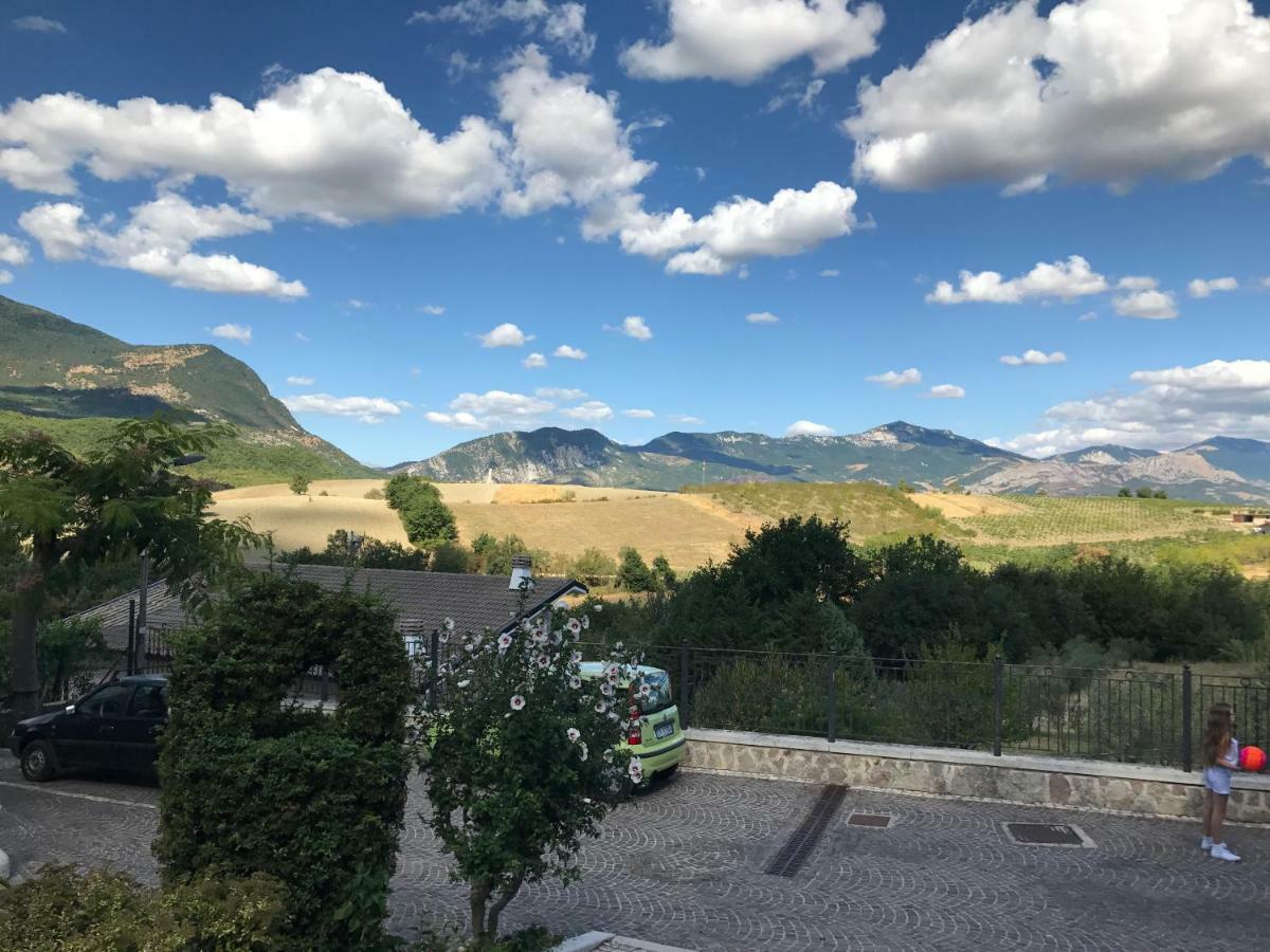 مبيت وإفطار Musellaro Casa Rosa Abruzzo المظهر الخارجي الصورة